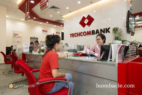 Làm thẻ Techcombank bao lâu thì sẽ nhận được?